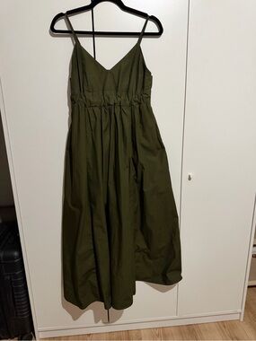 banana republic ombre green dress | Dresses | Banana Republic Pleated Ombr cat:Stitch 'N Turn